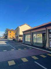 Foto Negozio in Vendita, 2 Locali, 75 mq, Gazzada Schianno