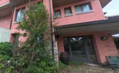 Foto Negozio in Vendita, 3 Locali, 151 mq, Manerba del Garda