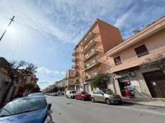 Foto Negozio in Vendita, 3 Locali, 56 mq, Siracusa (Gelone)