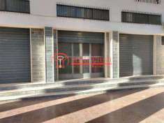Foto Negozio in Vendita, 3 Locali, 60 mq, Trani (Sud)