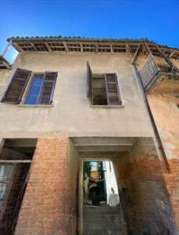 Foto Negozio in Vendita, 3 Locali, 84 mq, Montemagno
