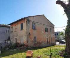 Foto Negozio in Vendita, 5 Locali, 257 mq, Forl�