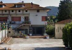 Foto Negozio in Vendita, 5 Locali, 497 mq, Quarrata (Campiglio)