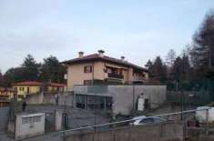 Foto Negozio in Vendita, 5 Locali, 63 mq, Lavena Ponte Tresa