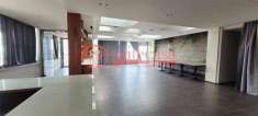 Foto Negozio in Vendita, pi di 6 Locali, 400 mq, Trani (Lungomare)