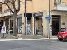 Foto Negozio in vendita a Albenga - 1 locale 400mq