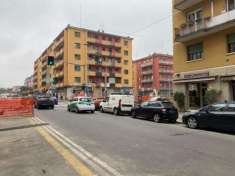 Foto Negozio in vendita a Bologna - 2 locali 90mq