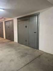 Foto Negozio in vendita a Cagliari - 1 locale 19mq