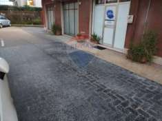 Foto Negozio in vendita a Caltagirone - 3 locali 107mq
