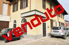 Foto Negozio in Vendita a Canegrate piazza Matteotti