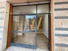Foto Negozio in vendita a Casagiove - 1 locale 26mq