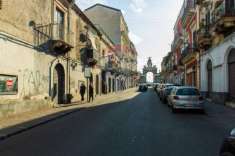 Foto Negozio in vendita a Catania, Centro Storico