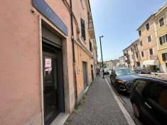 Foto Negozio in vendita a Civita Castellana - 1 locale 26mq