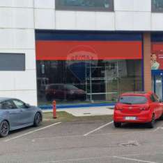 Foto Negozio in vendita a Cremona - 4 locali 630mq