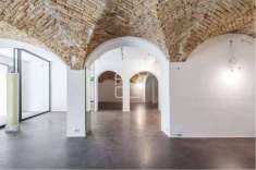 Foto Negozio in Vendita a Desenzano del Garda centri: Desenzano del Garda