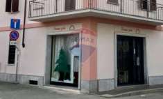 Foto Negozio in vendita a Dorno - 2 locali 48mq
