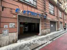 Foto Negozio in vendita a Genova - 1 locale 238mq