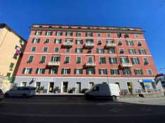 Foto Negozio in vendita a Genova - 2 locali 68mq