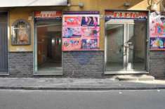 Foto Negozio in vendita a Gravina Di Catania - 5 locali 211mq
