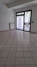 Foto Negozio in vendita a Marina di Carrara - Carrara 50 mq  Rif: 1341174