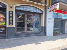 Foto Negozio in vendita a Mascalucia