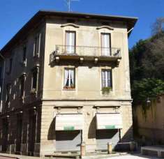 Foto negozio in vendita a Meda (MB)