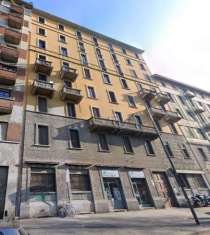 Foto Negozio in Vendita a Milano Viale Giovanni da Cermenate,  41