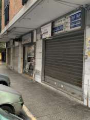 Foto Negozio in vendita a Napoli - 1 locale 21mq