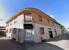 Foto Negozio in Vendita a Ossona Via XI Febbraio,  15