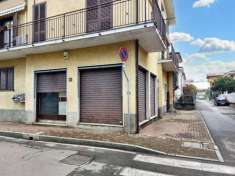 Foto Negozio in Vendita a Pioltello