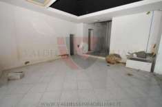 Foto Negozio in vendita a Poggibonsi 100 mq  Rif: 1087017