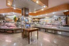 Foto Negozio in vendita a Pravisdomini - 3 locali 84mq