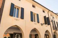 Foto Negozio in vendita a San Vito Al Tagliamento - 1 locale 226mq