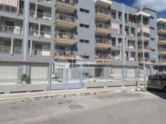 Foto Negozio in vendita a Triggiano - 137mq