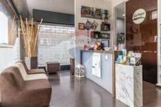 Foto Negozio in vendita a Villa Cortese - 2 locali 92mq