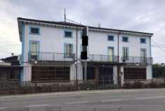Foto Negozio in Vendita a Villafranca di Verona