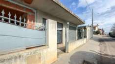 Foto Negozio in vendita a Villasor - 5 locali 151mq
