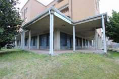 Foto Negozio in Vendita in zona LONGARA