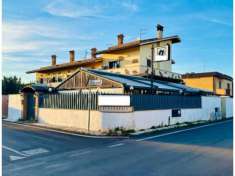 Foto Negozio in Via Angelo Ampezzan