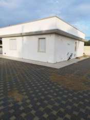 Foto NUOVA VILLA IN VENDITA CON PISCINA  SENZA AGENZIA