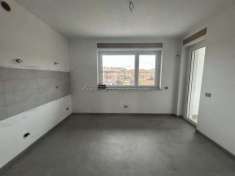 Foto Nuovissimo quadrilocale alle porte di Alba