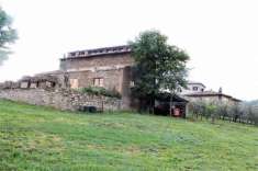 Foto Orvieto (Loc. Morrano) - Vendesi propriet  da ristrutturare con terreno edificabile e ulteriori 2,5 ha di terreno