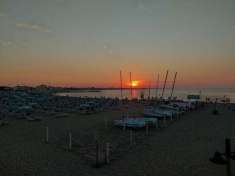 Foto Palazzo / Stabile in vendita a Rimini