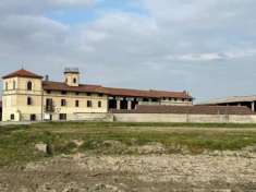 Foto Palazzo / Stabile in vendita a Vinzaglio