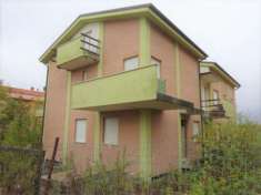 Foto Palazzo a Montelupone - Rif. 8640