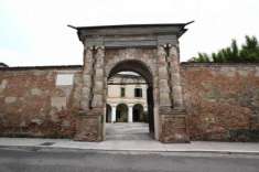 Foto PALAZZO di 12 vani (MILZANO) rif. SFSMABS
