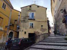 Foto PALAZZO in Vendita, 1 Locale, 381 mq, TEANO