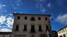 Foto Palazzo in Vendita (Cor   Centro)