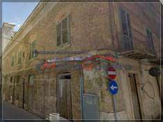 Foto Palazzo in Vendita, pi di 6 Locali, pi di 6 Camere, 300 mq (CA