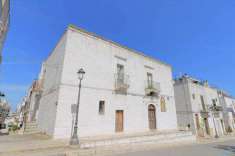 Foto Palazzo in Vendita, pi di 6 Locali, pi di 6 Camere, 641 mq (CE
